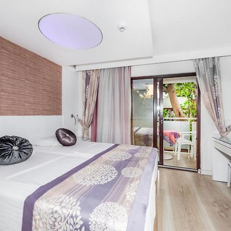Tropic Beach Club Side Hotel Екстер'єр фото