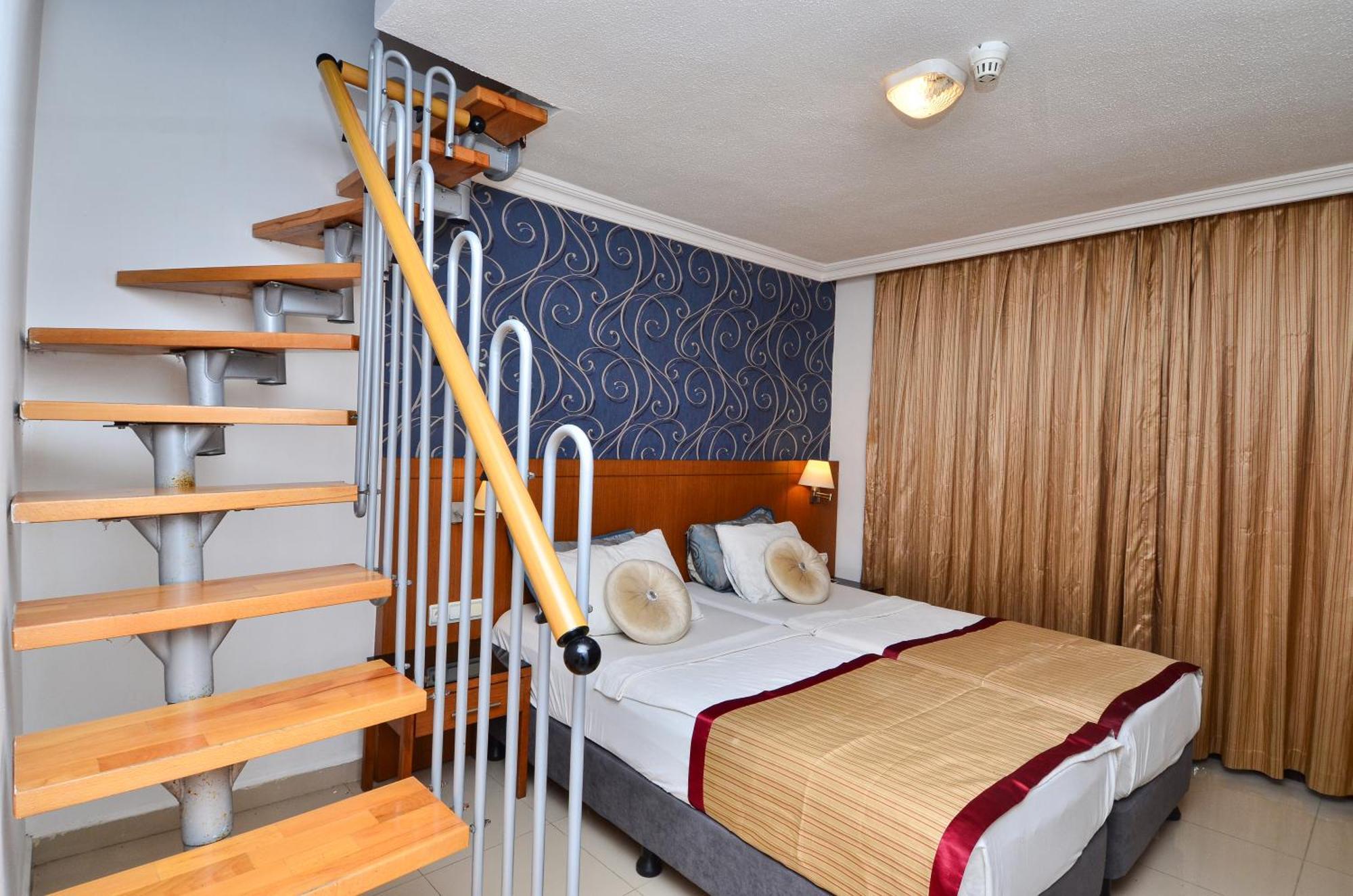 Tropic Beach Club Side Hotel Екстер'єр фото