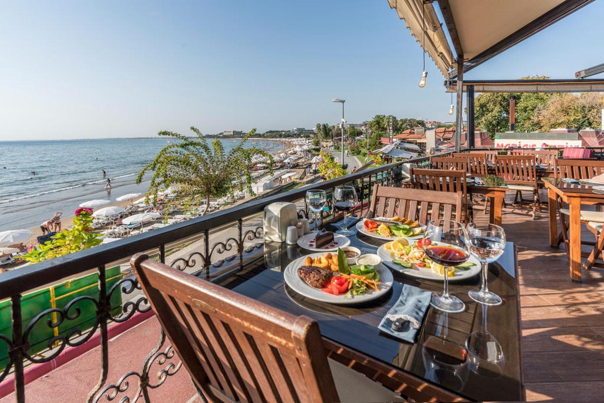 Tropic Beach Club Side Hotel Екстер'єр фото