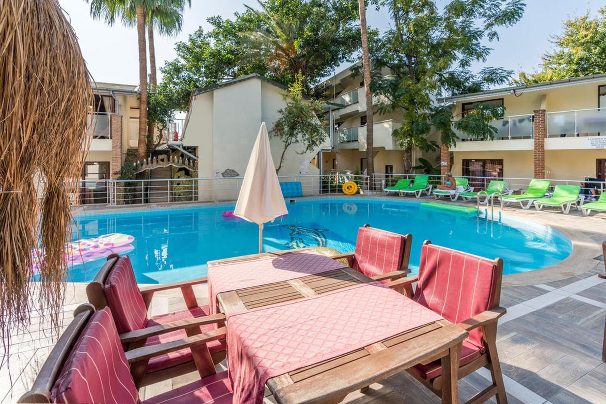Tropic Beach Club Side Hotel Екстер'єр фото