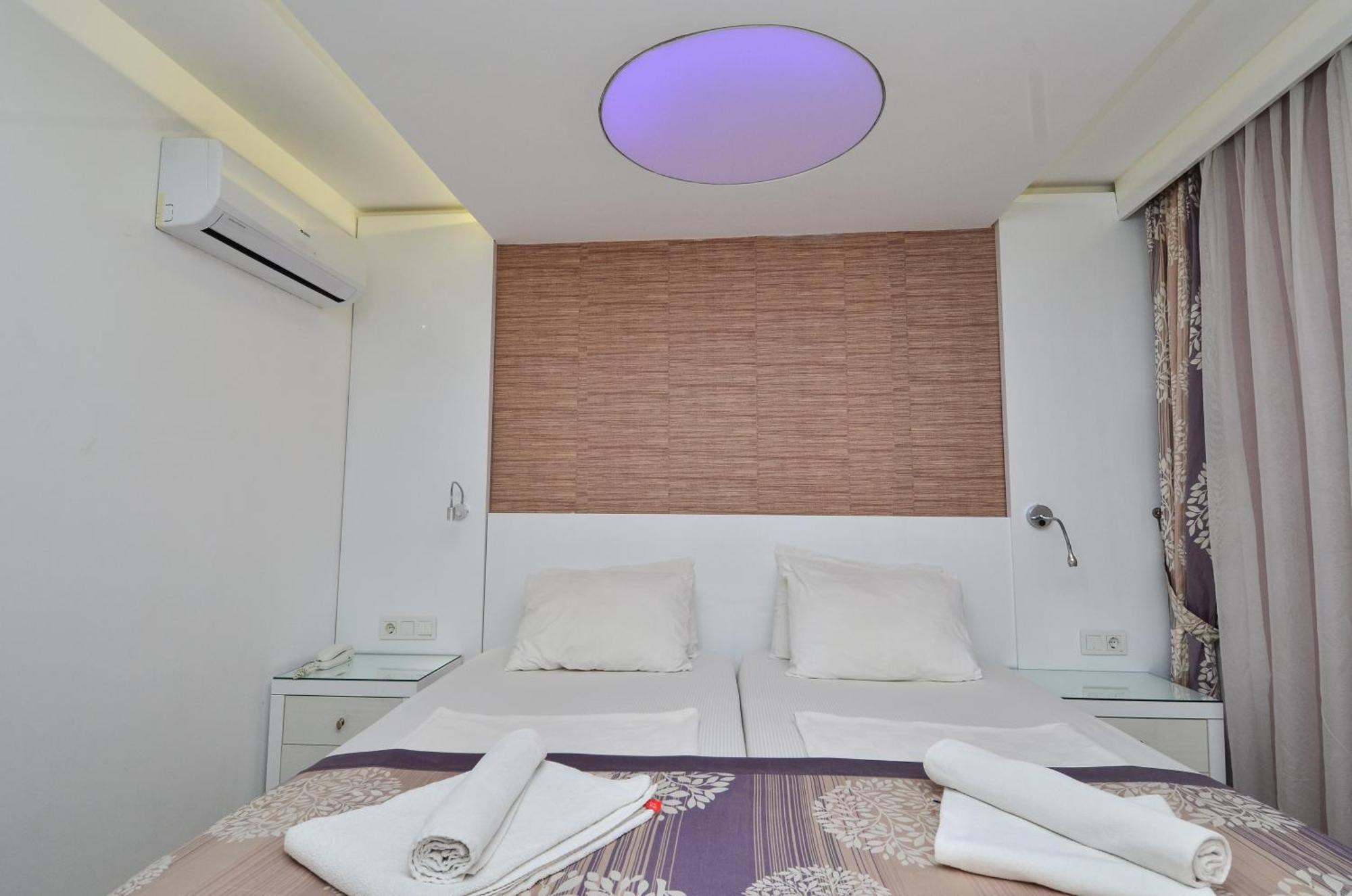 Tropic Beach Club Side Hotel Екстер'єр фото