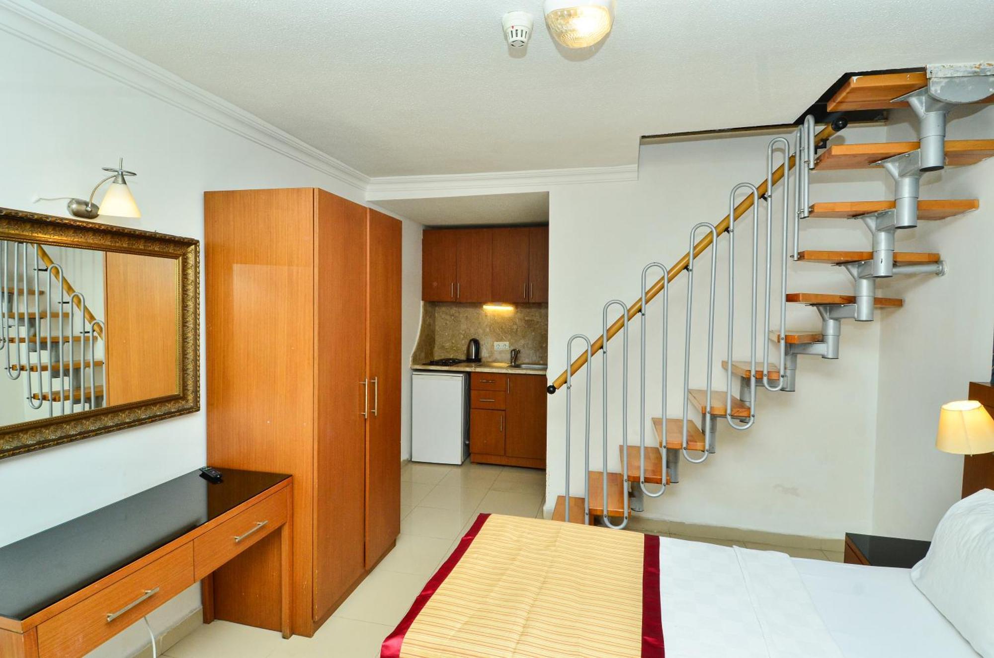 Tropic Beach Club Side Hotel Екстер'єр фото