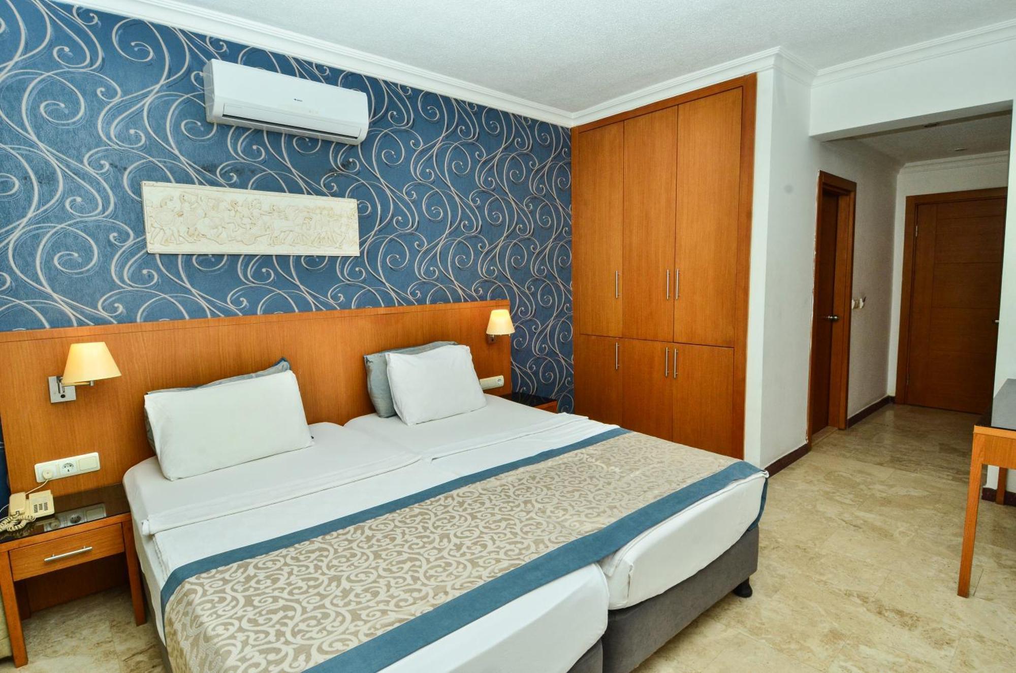 Tropic Beach Club Side Hotel Екстер'єр фото
