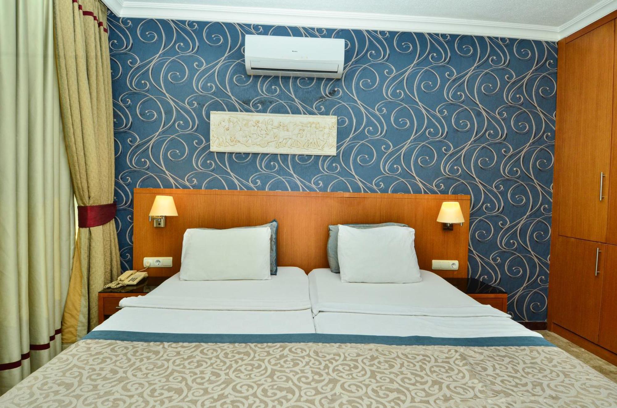 Tropic Beach Club Side Hotel Екстер'єр фото