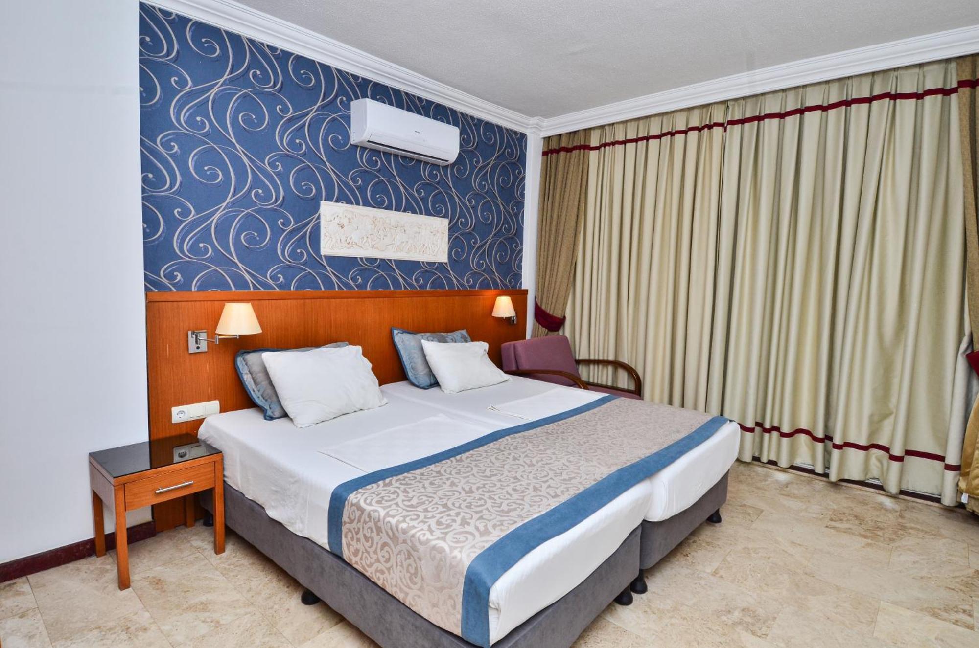 Tropic Beach Club Side Hotel Екстер'єр фото